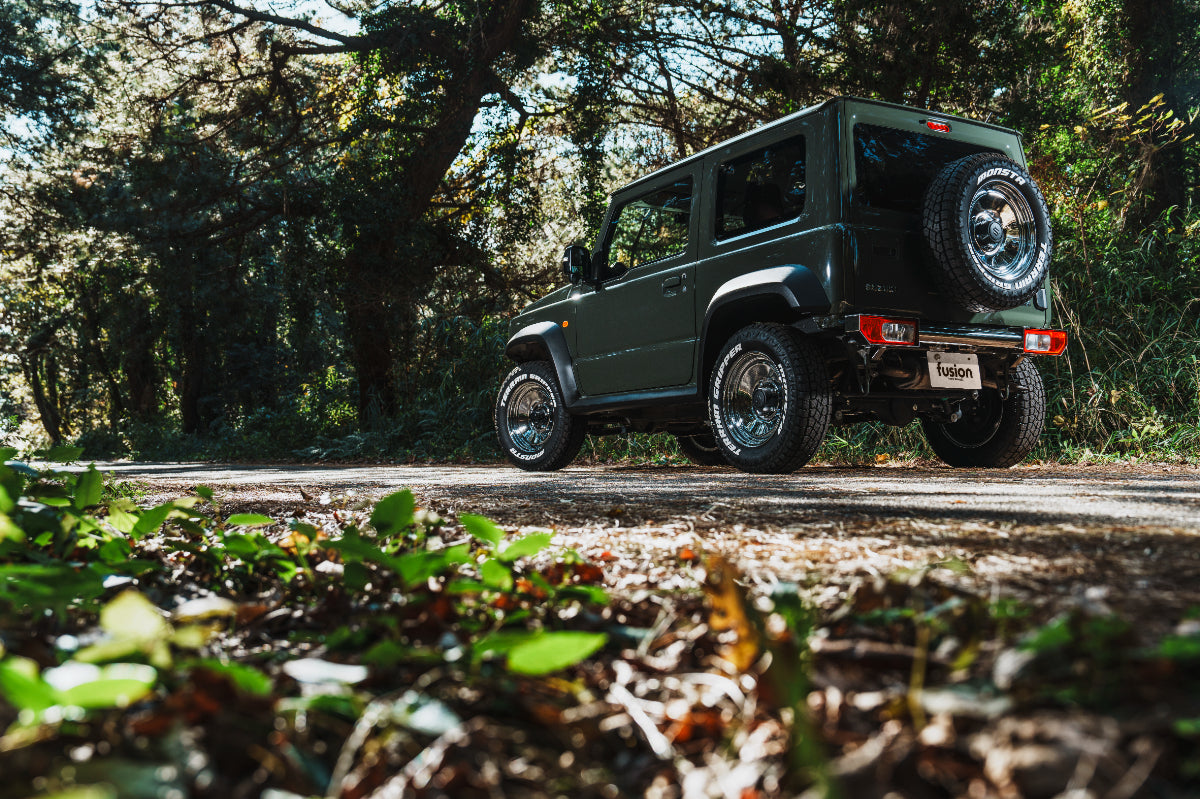 【ジムニー JB74W/JC74W】 リアバンパー 鏡面 fusion