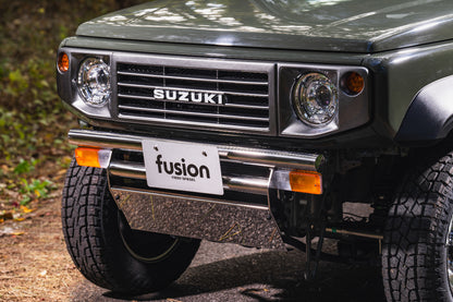 【ジムニー JB74W/JC74W】 フロントバンパー 鏡面 fusion