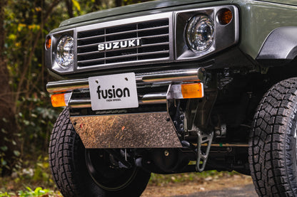 【ジムニー JB74W/JC74W】 フロントバンパー 鏡面 fusion